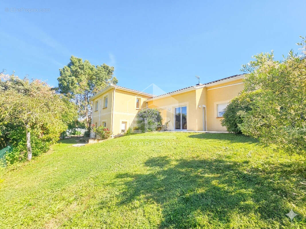 Maison 204m² à bruguières - photo 12