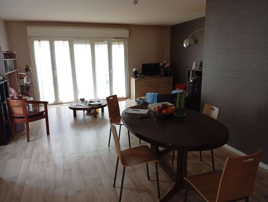 Appartement à SAINT-PIERRE-DES-CORPS