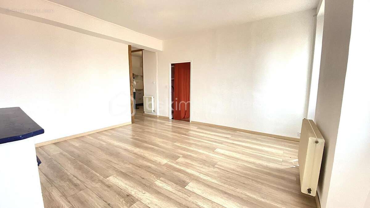 Appartement à SAINT-AFFRIQUE