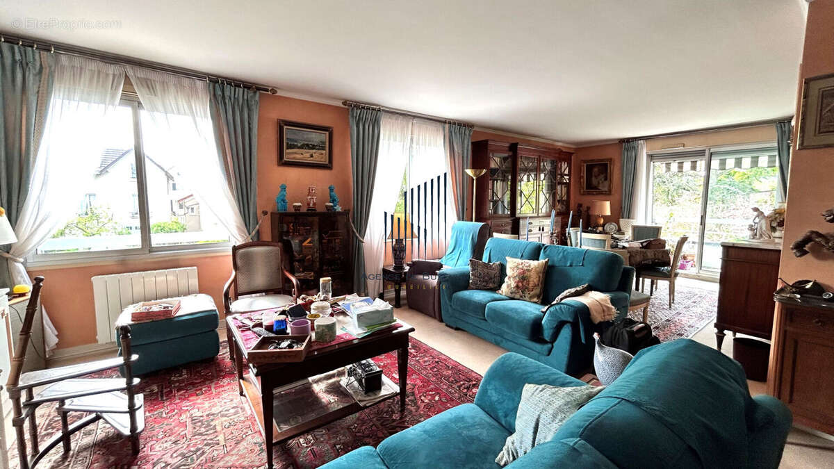 Appartement à RUEIL-MALMAISON