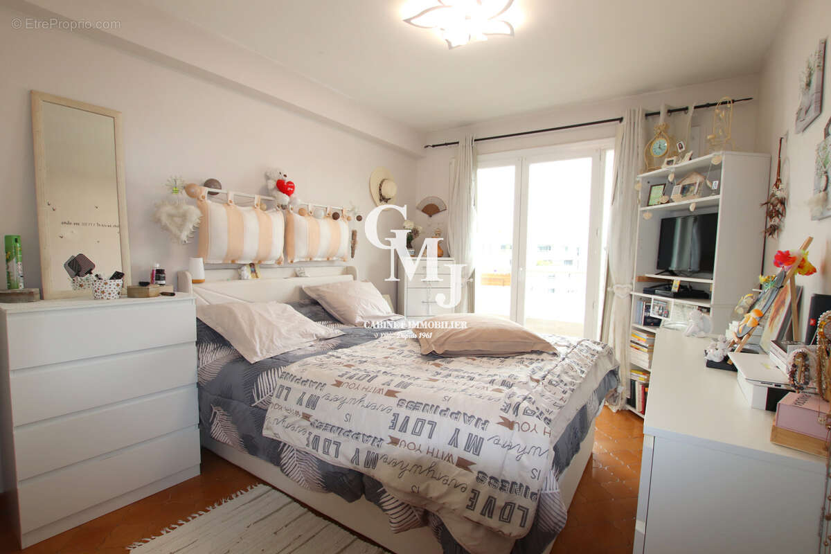 Appartement à SAINT-RAPHAEL