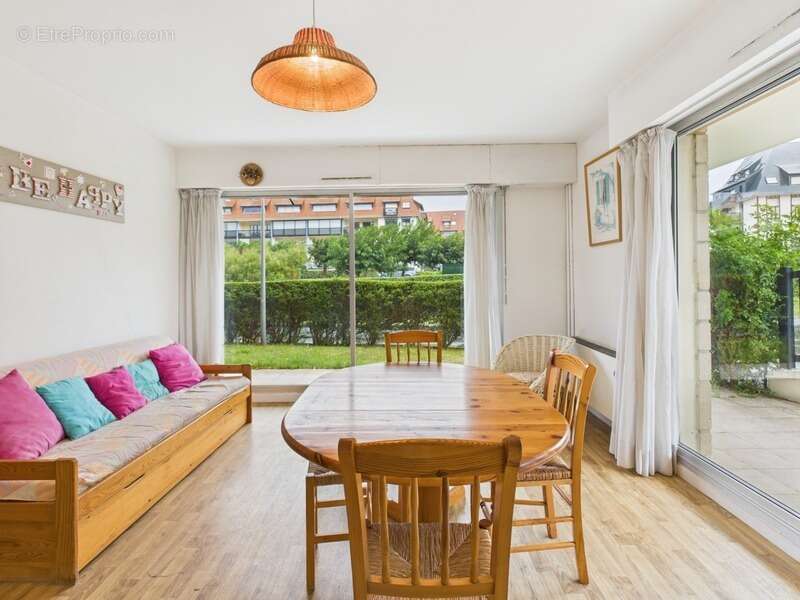 Appartement à vendre 3 pièces VILLERS SUR MER (14) - photo 2
