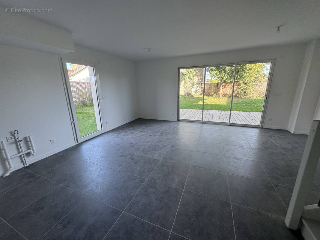 Maison à ARTIGUES-PRES-BORDEAUX