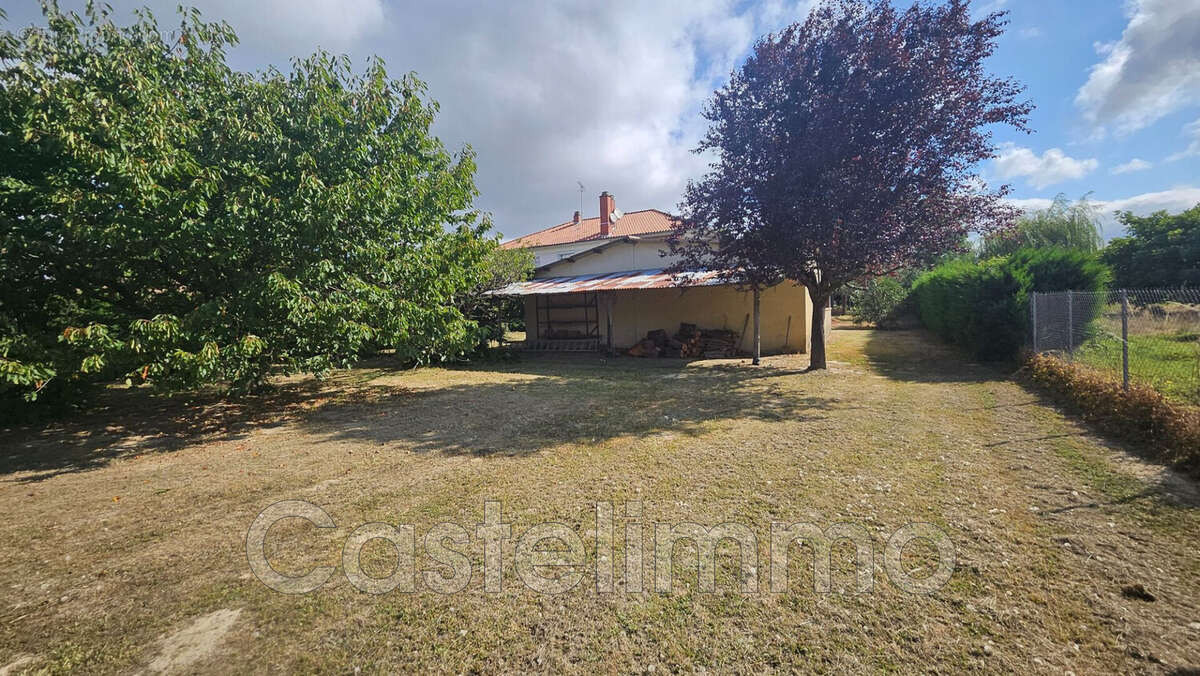 Maison à CASTELSARRASIN