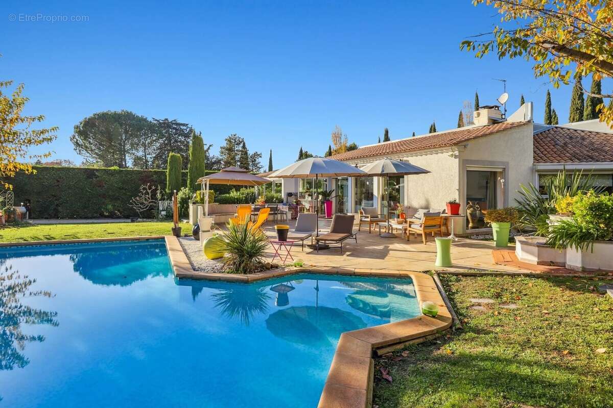 Maison à BOUC-BEL-AIR