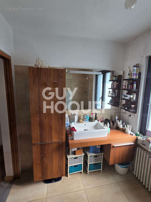 Maison à GUENANGE