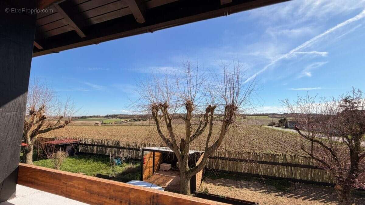 Maison à CHATELLERAULT