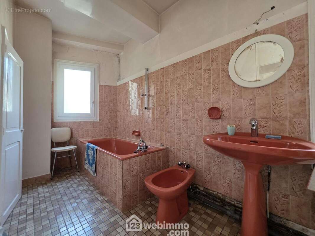 Salle de bains à moderniser selon vos envies