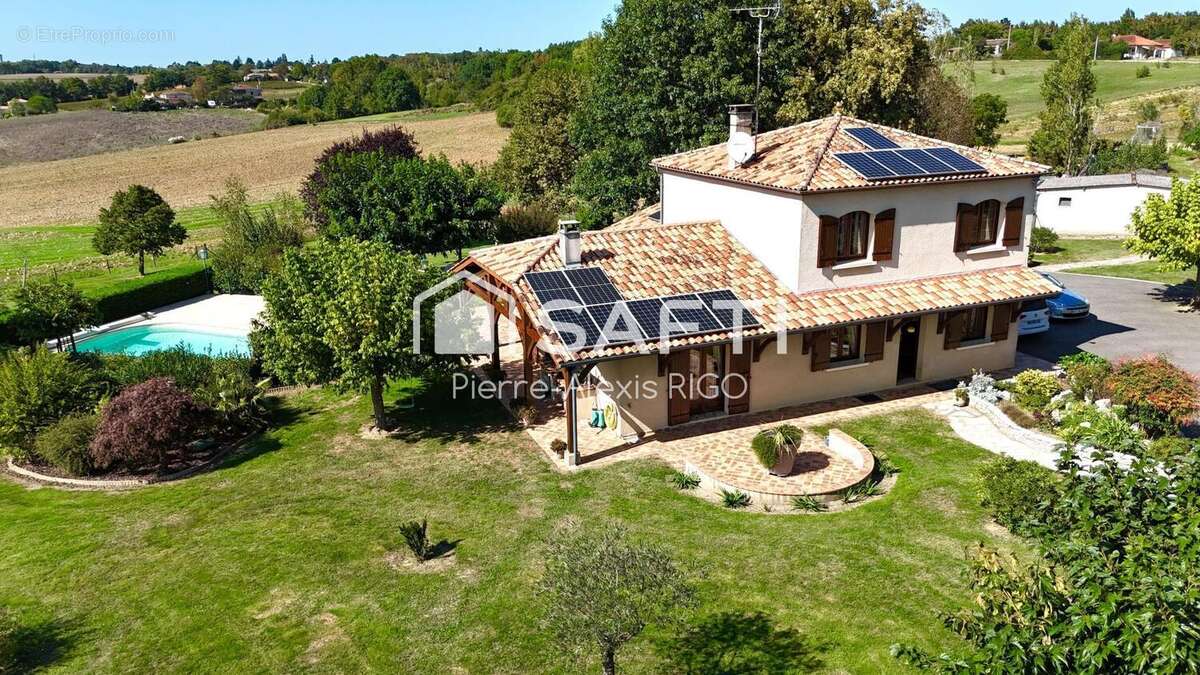 Photo 2 - Maison à VIRAZEIL