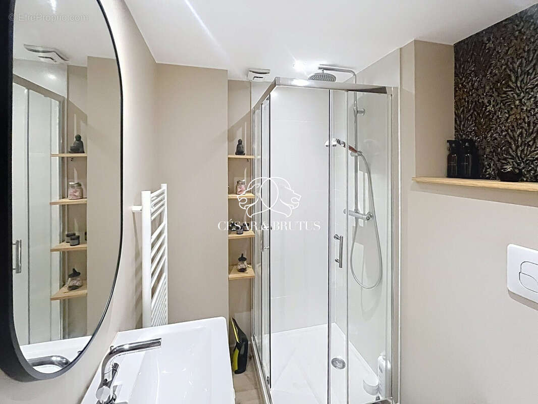 Appartement à LYON-8E