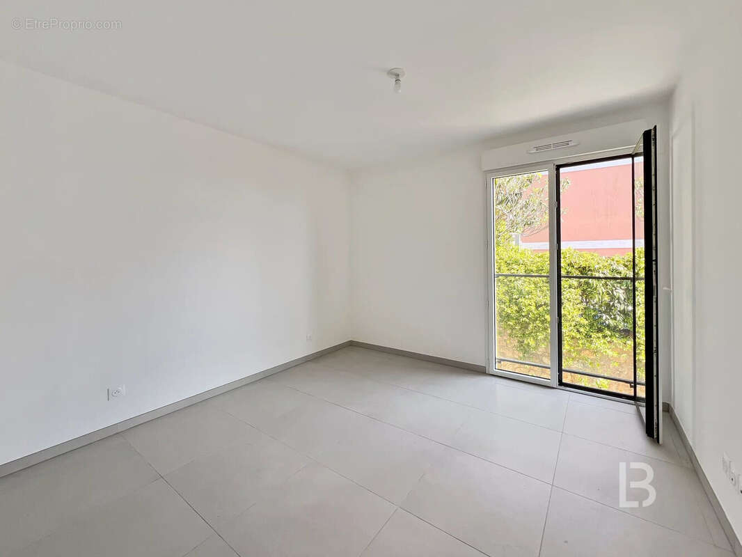 Appartement à LA TURBIE