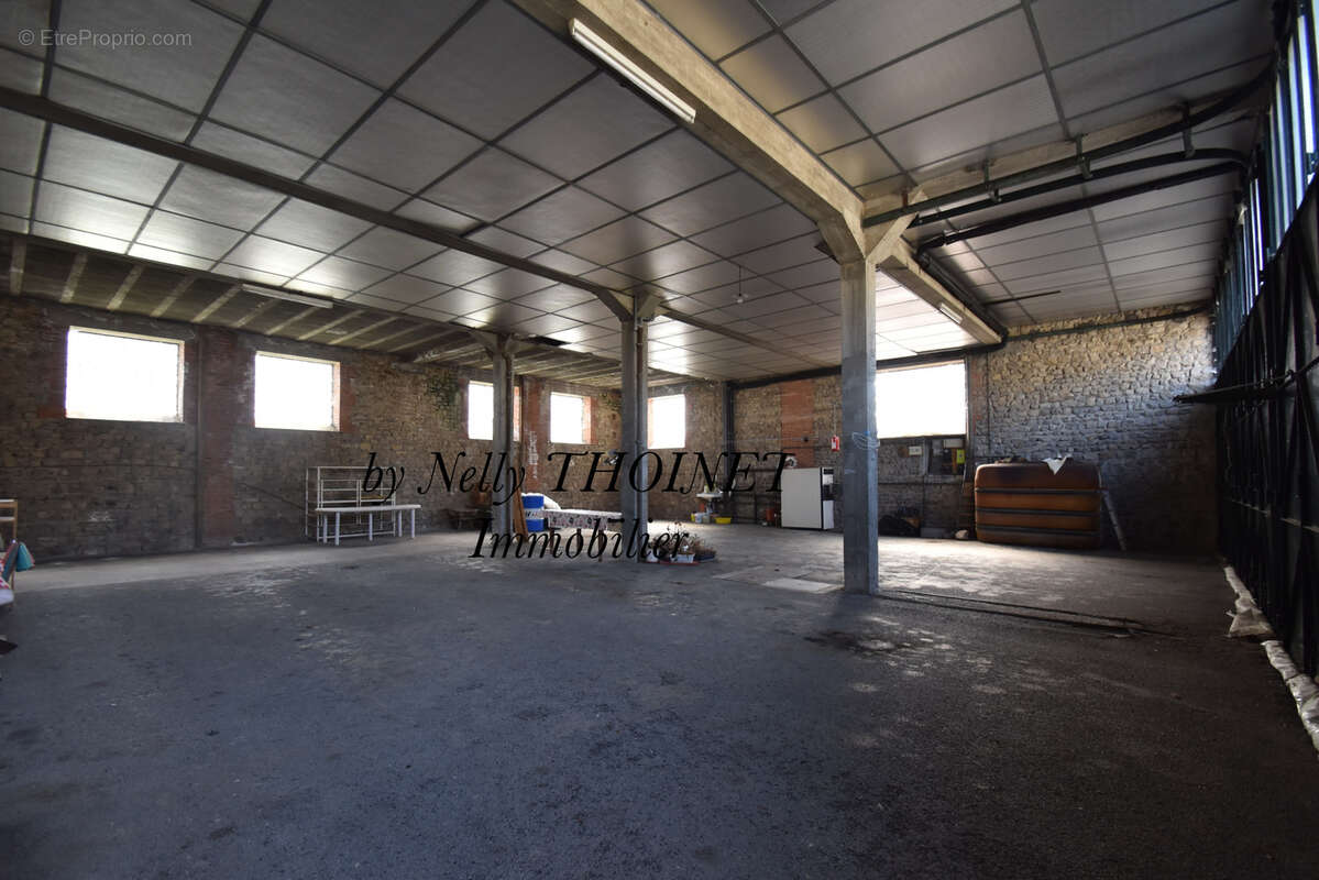 Dépt.23. CROCQ, MAISON familiale de 208 m2, vaste garage de 226 m2 - photo 27