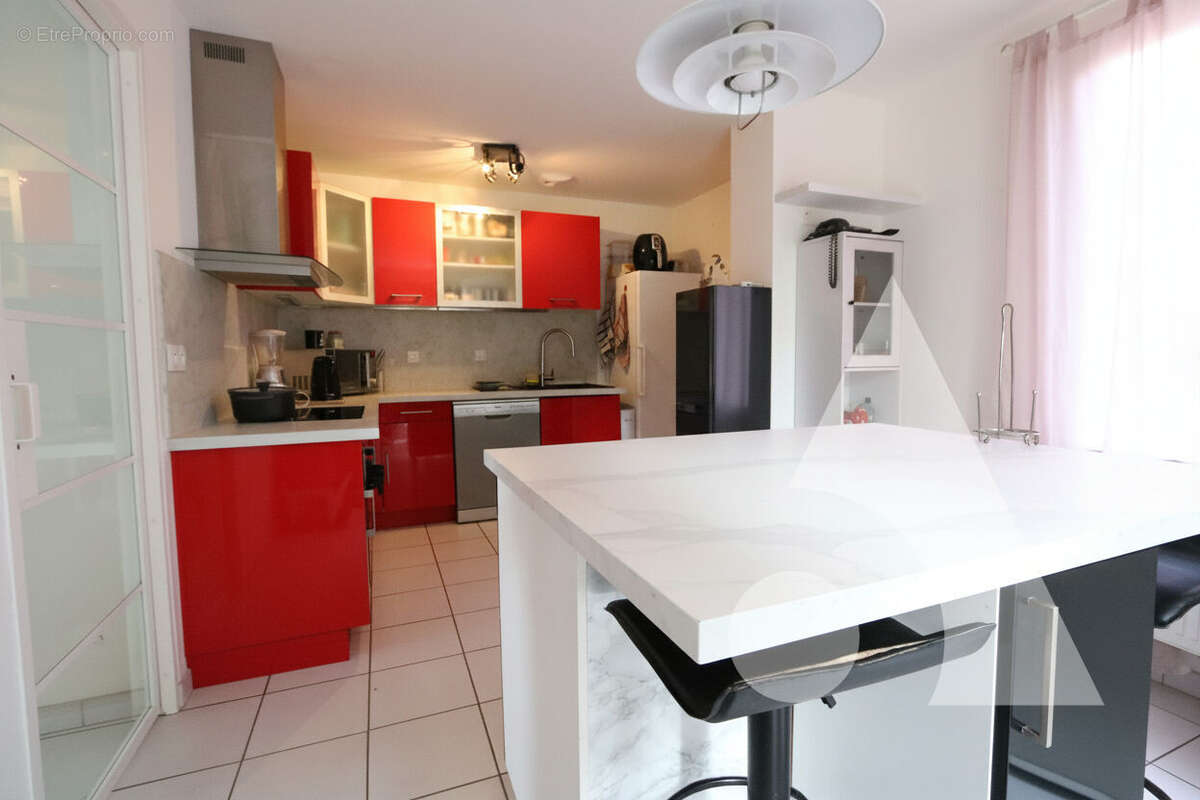 Maison à LONGUEIL-SAINTE-MARIE