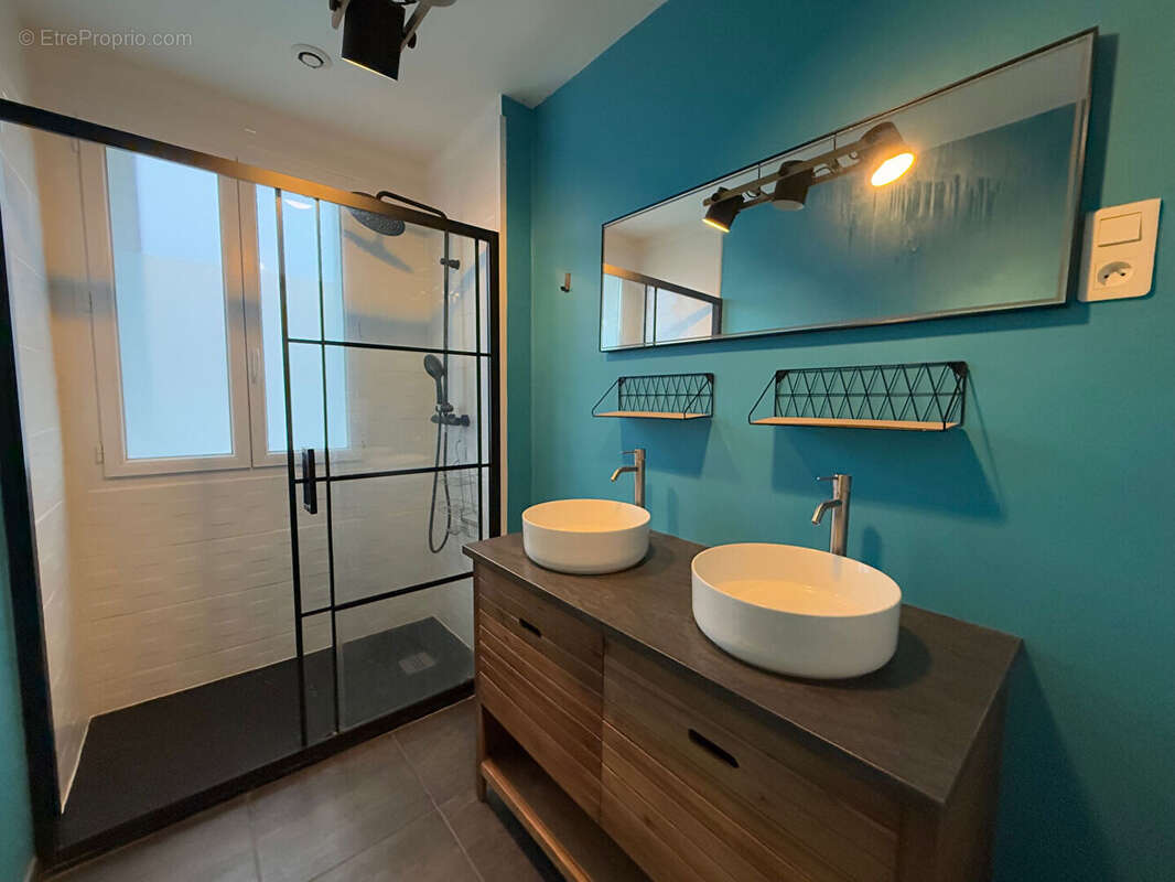 Maison à SAINT-GERMAIN-DU-PUY