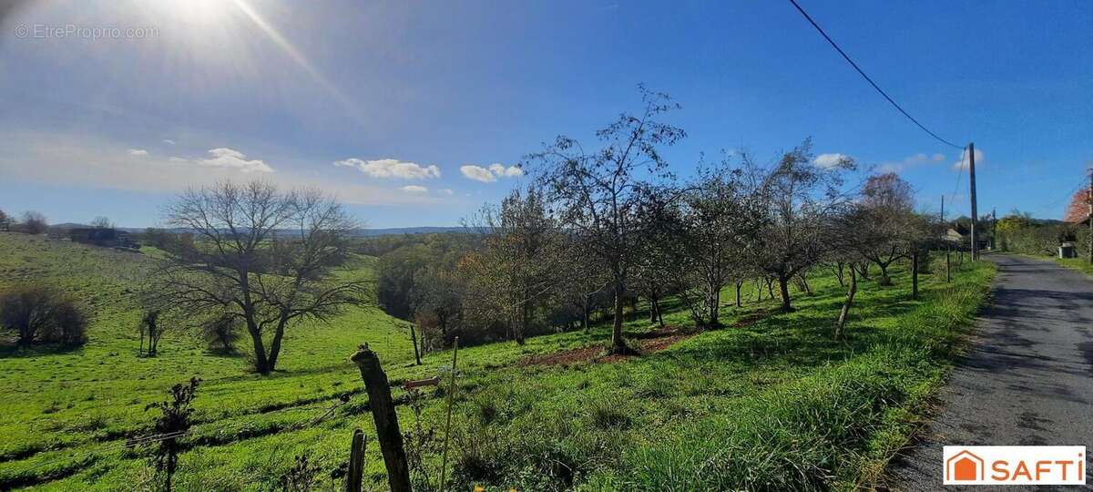 Photo 3 - Terrain à YSSANDON