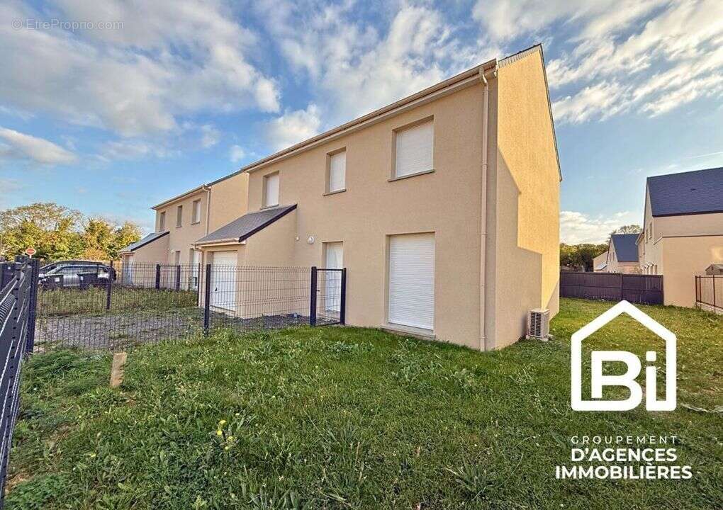 Maison à OUISTREHAM