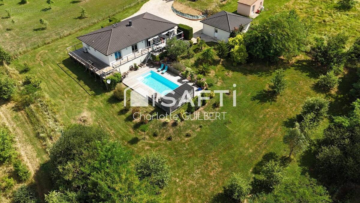 Photo 1 - Maison à CASTELNAU-SUR-GUPIE