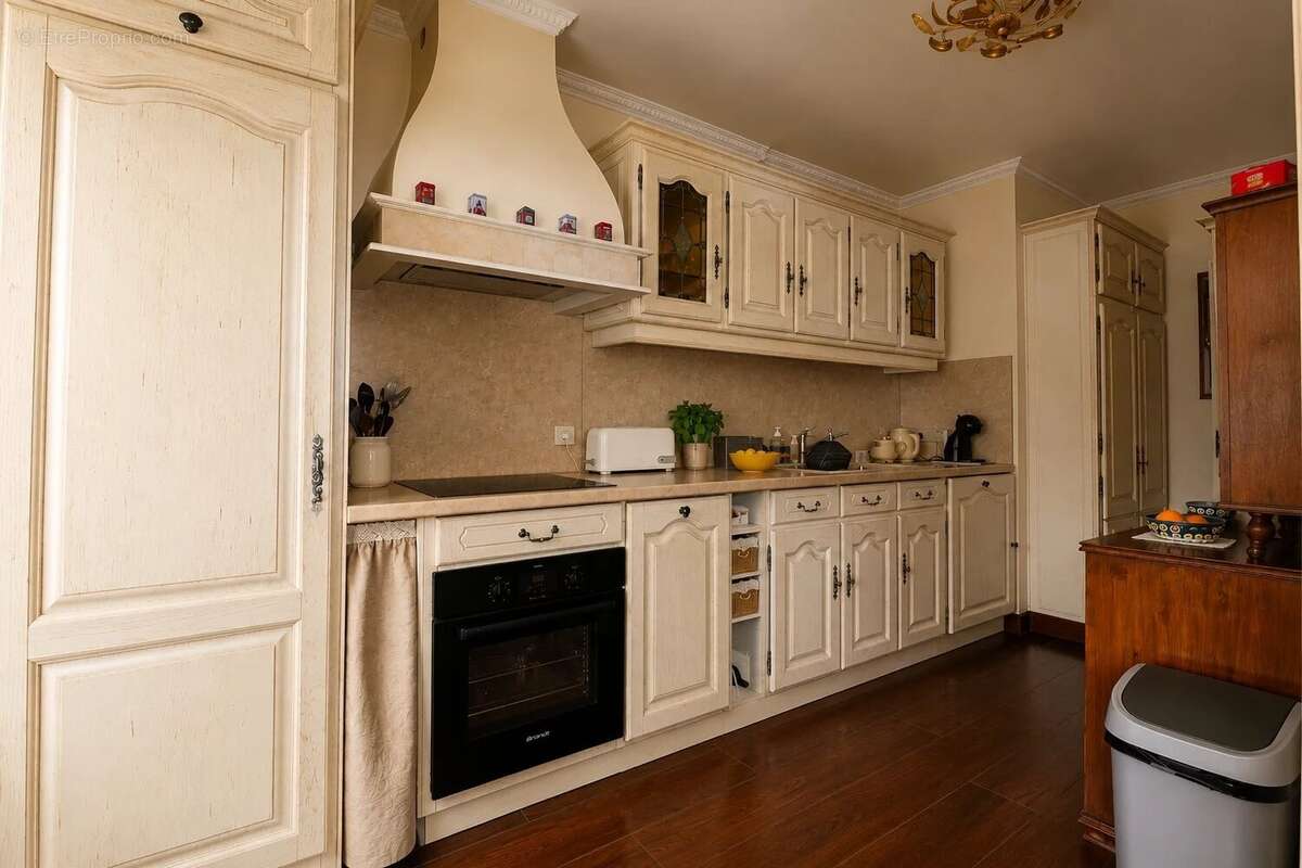 Appartement à VERSAILLES