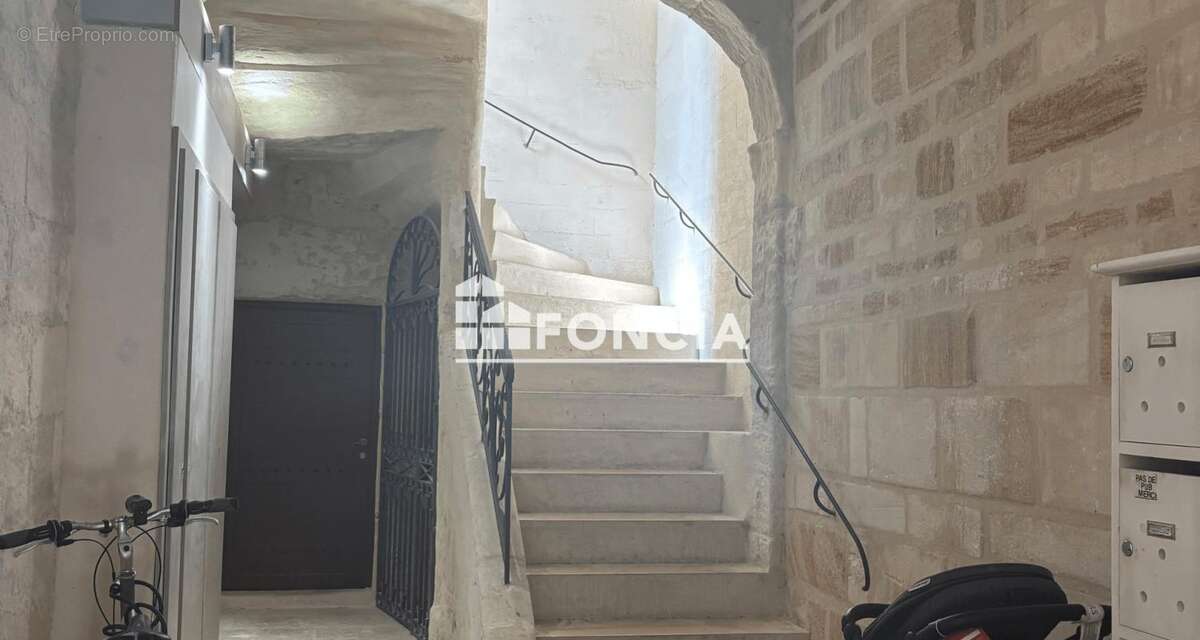 Appartement à ARLES