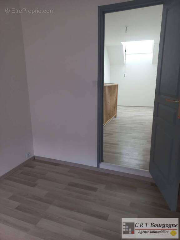 Maison à SAINT-AUBIN-CHATEAU-NEUF