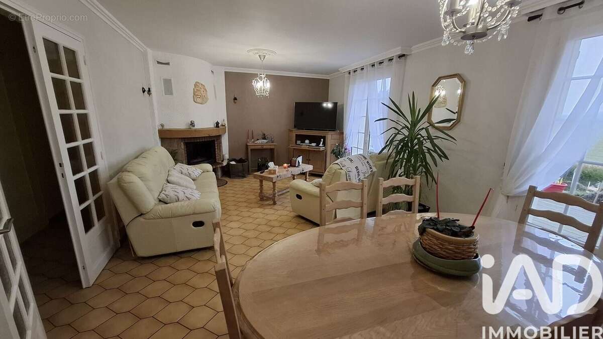 Photo 2 - Maison à VERNOUILLET