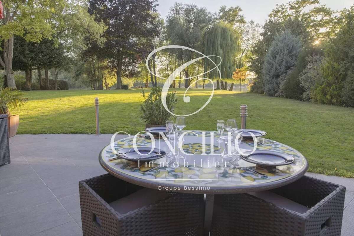 Maison d'exception avec accès direct à un lac privé de 13 ha – 30 min de Reims - photo 14