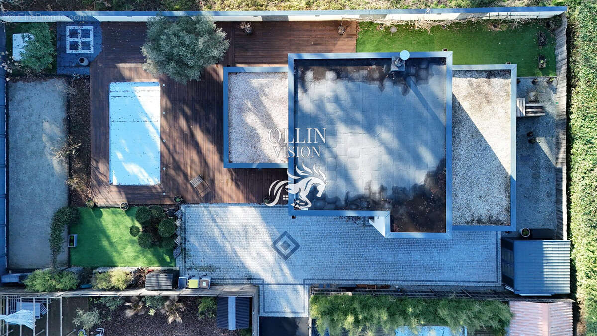 Maison 175 m² à La Teste-De-Buch  - photo 7
