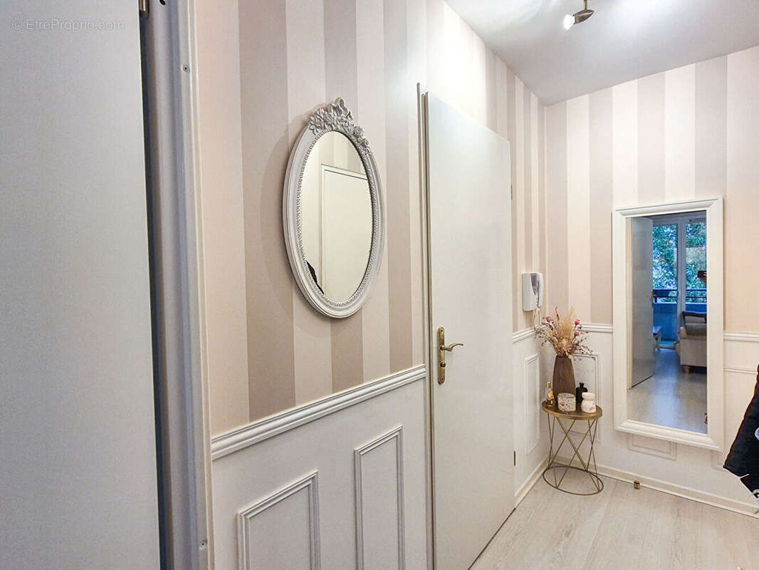 Appartement à DAMMARIE-LES-LYS