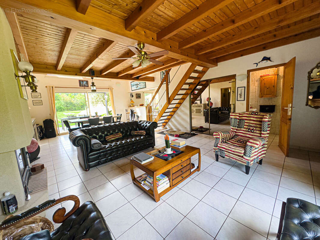 Maison à LE FENOUILLER