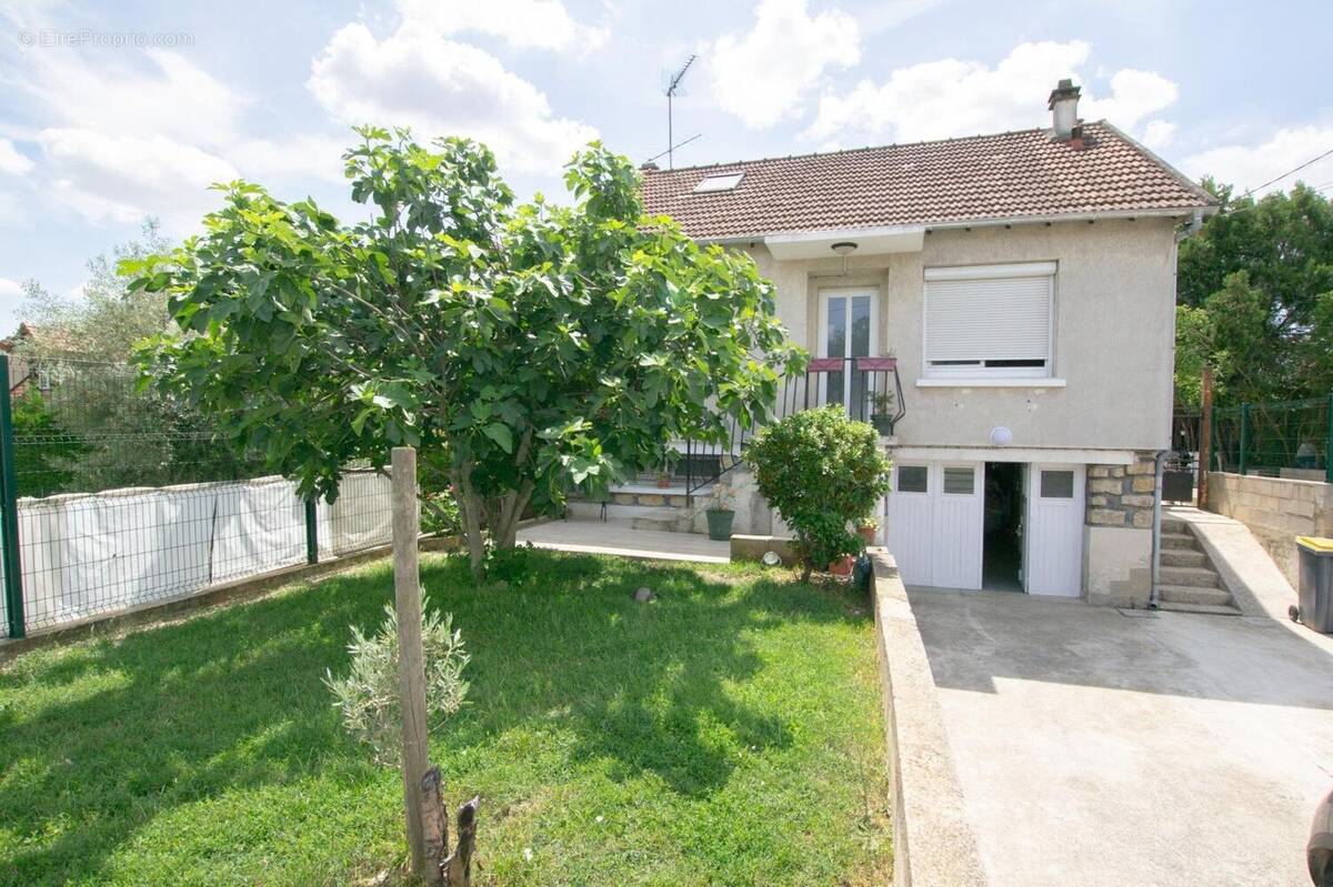 Photo 1 - Maison à EPINAY-SUR-ORGE