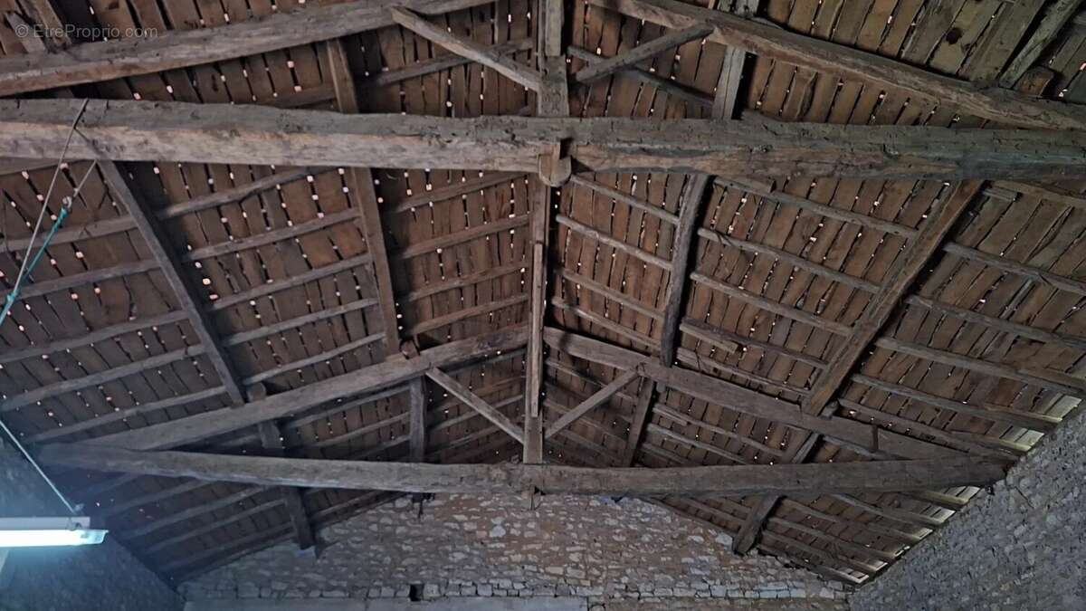 Maison à VOUTHON