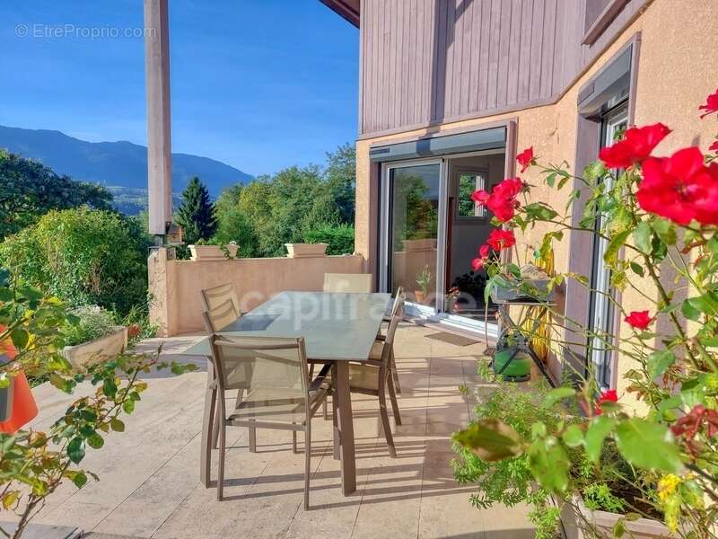 Maison à SAINTE-HELENE-DU-LAC