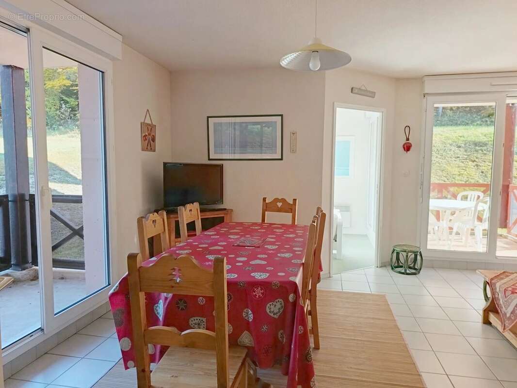 Appartement à PREMANON