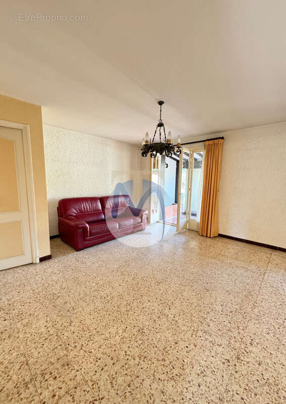 Maison à CANET-EN-ROUSSILLON