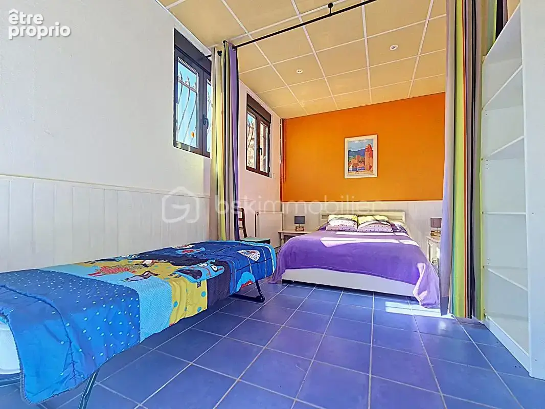 Maison 4 faces avec vue sur le Canigou – 1760 m² de terrain, piscine, garage, dépendance, panneaux solaires - photo 14