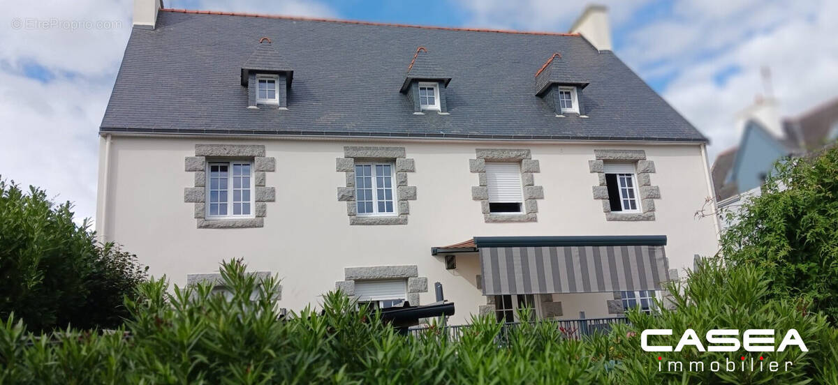 Maison à PLONEOUR-LANVERN