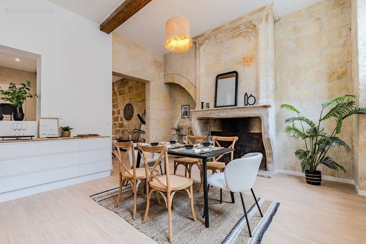 Appartement à BORDEAUX