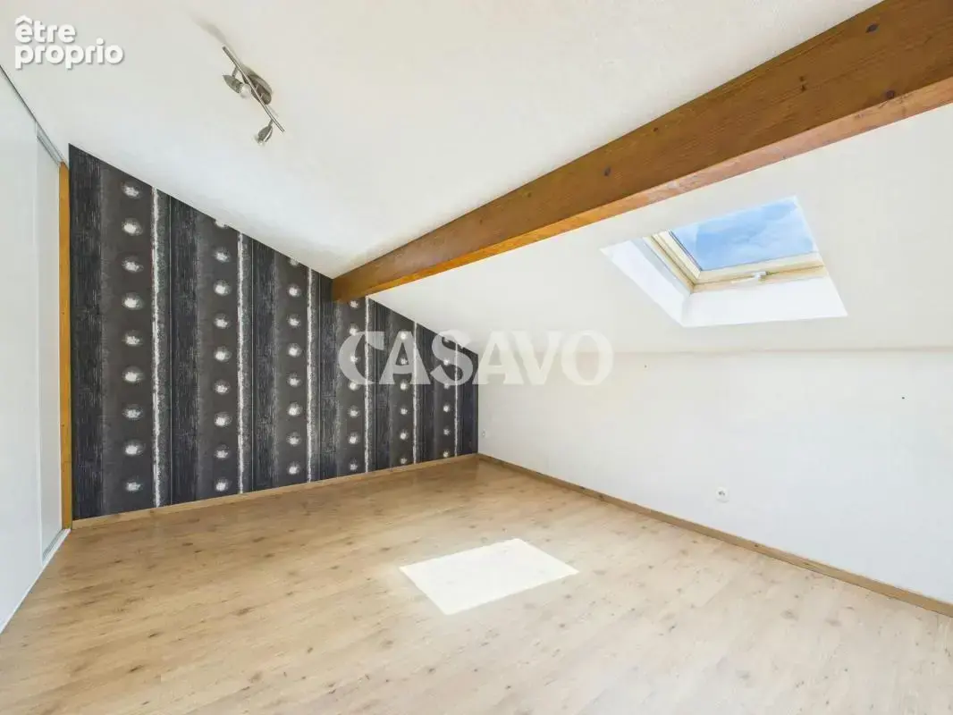Vente Appartement 6 pièces de 101m² - 69970 Marennes - photo 17