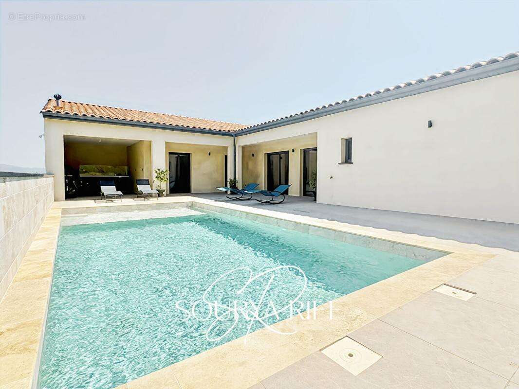 Villa 4 chambres, climatisation, piscine, sous-sol - photo 5
