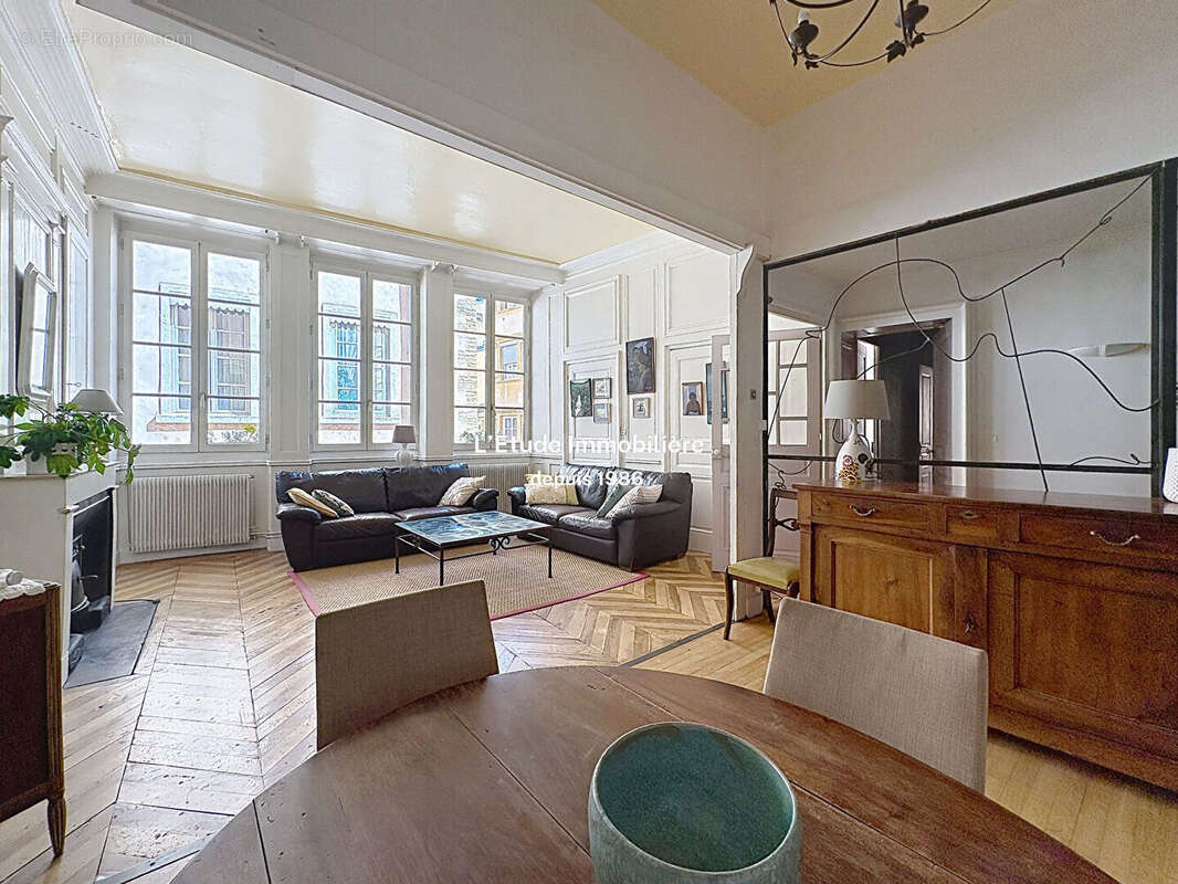 Appartement à LYON-1E
