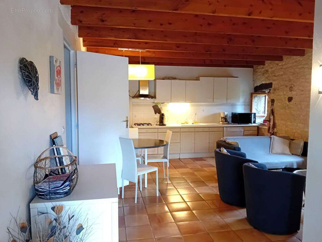 Maison  et gîte 9 pièces 2 piscines Grange - photo 14