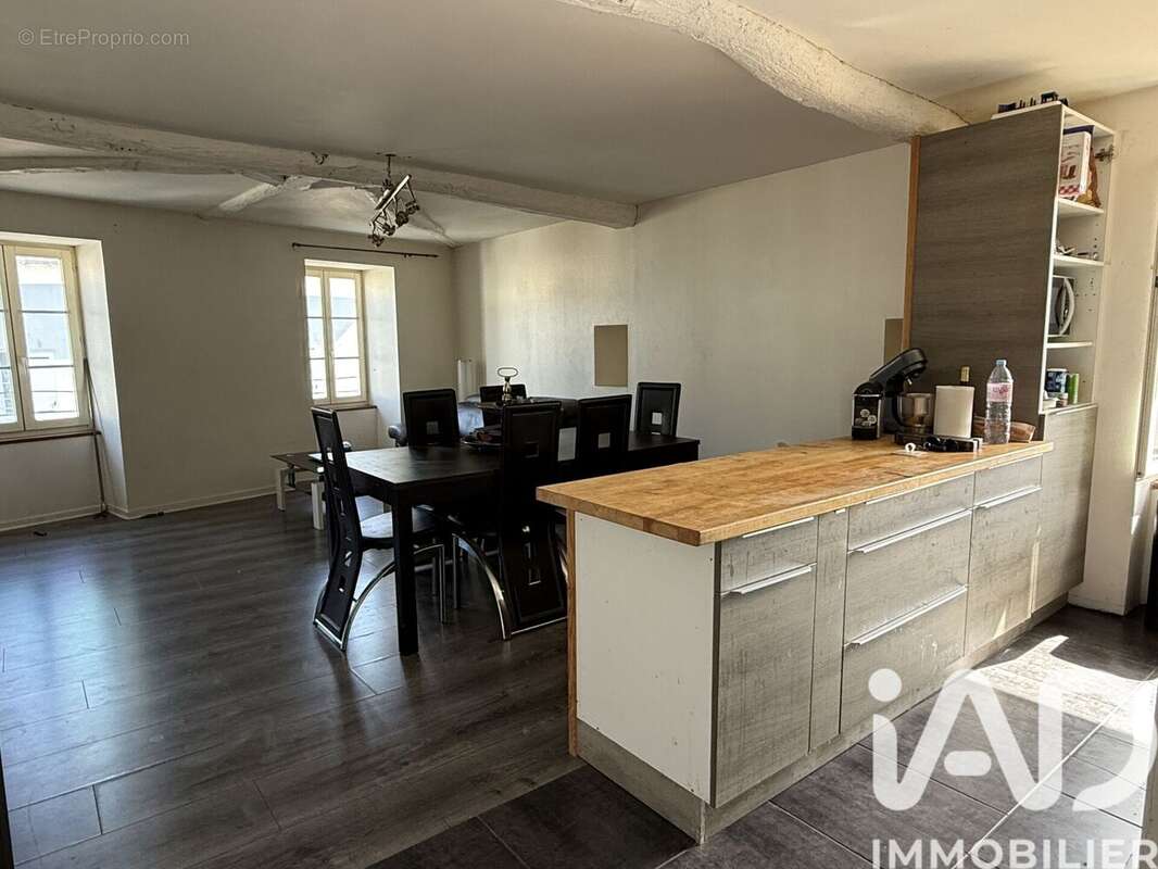 Photo 3 - Appartement à MAUZE-SUR-LE-MIGNON