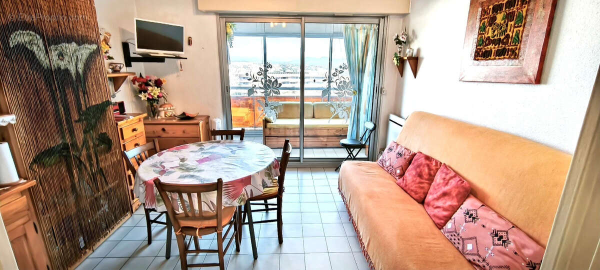 Appartement à FREJUS