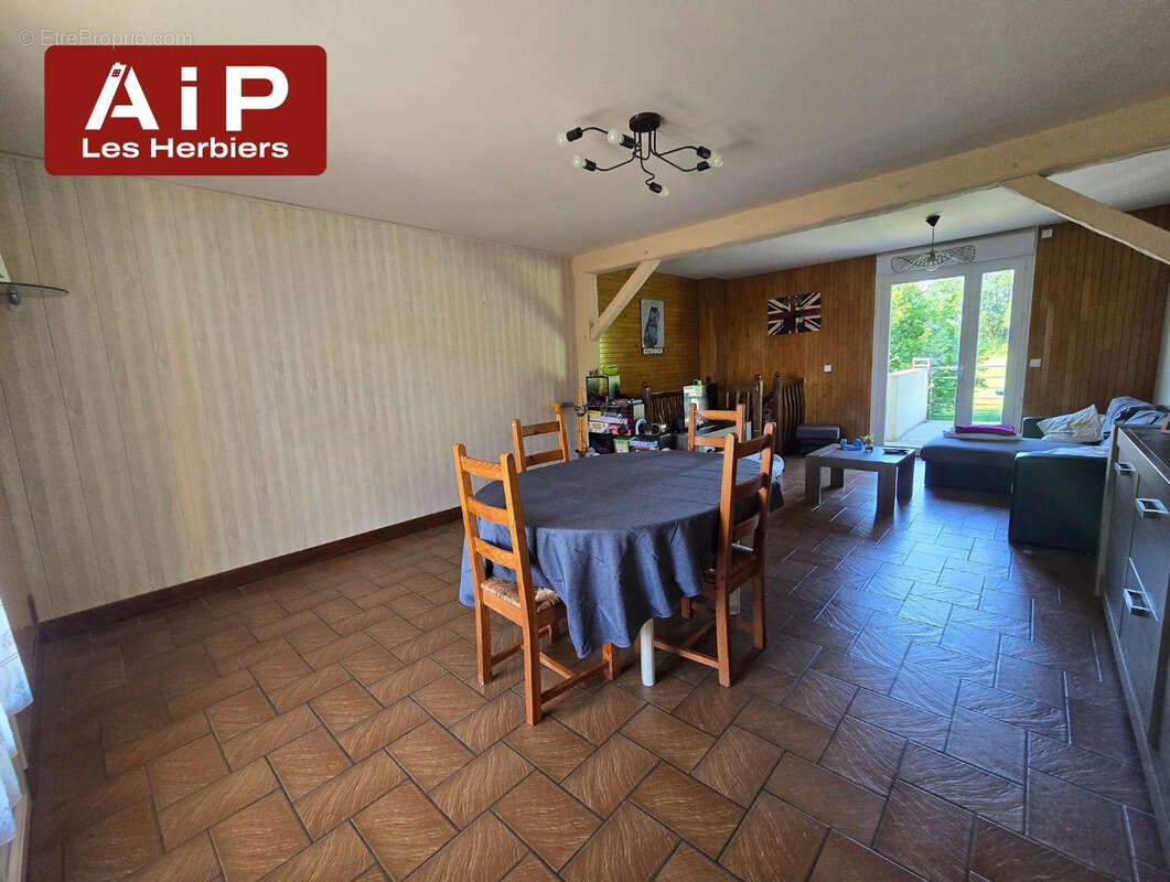 Maison à LE BOUPERE