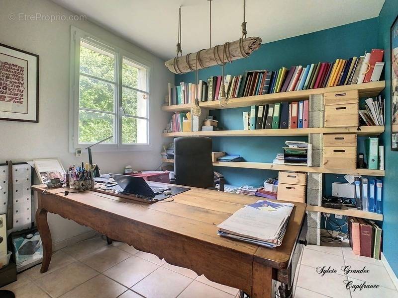 Maison à VILLELAURE