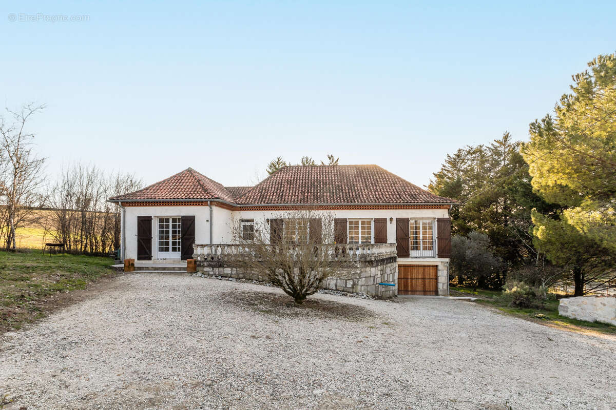 Maison à SAINT-MAURIN