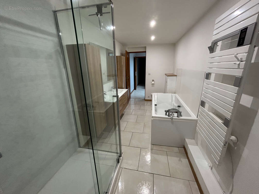 Maison à SAINT-AMAND-LES-EAUX