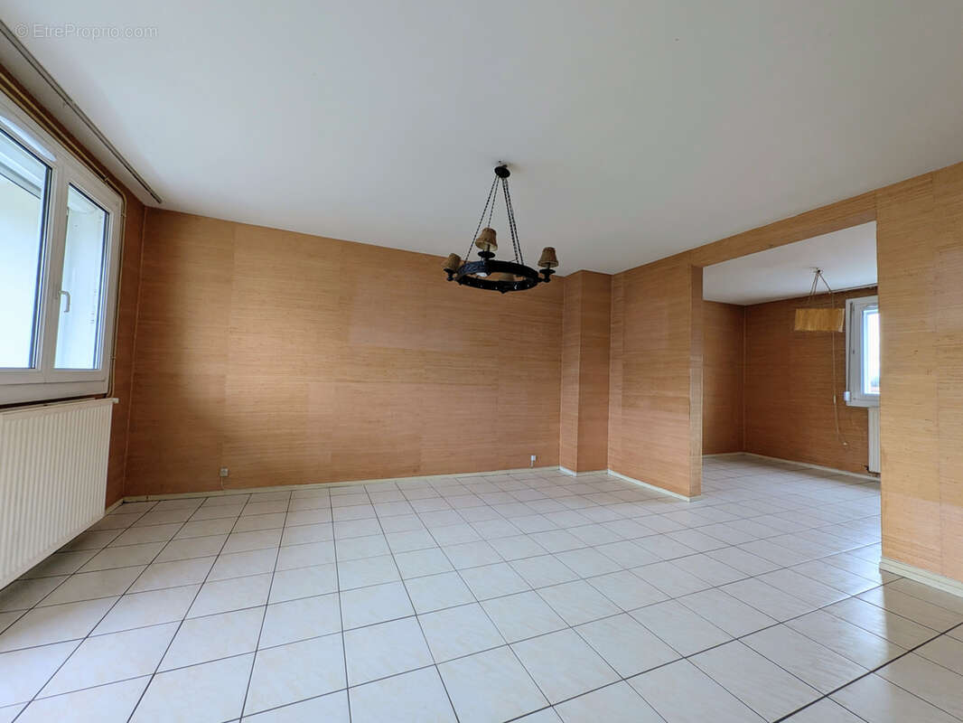 Appartement à LANEUVEVILLE-DEVANT-NANCY