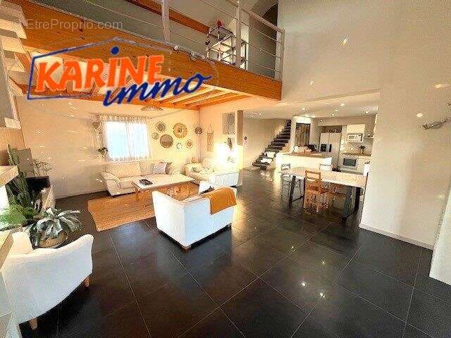 Maison 156 m² à Mionnay  - photo 7