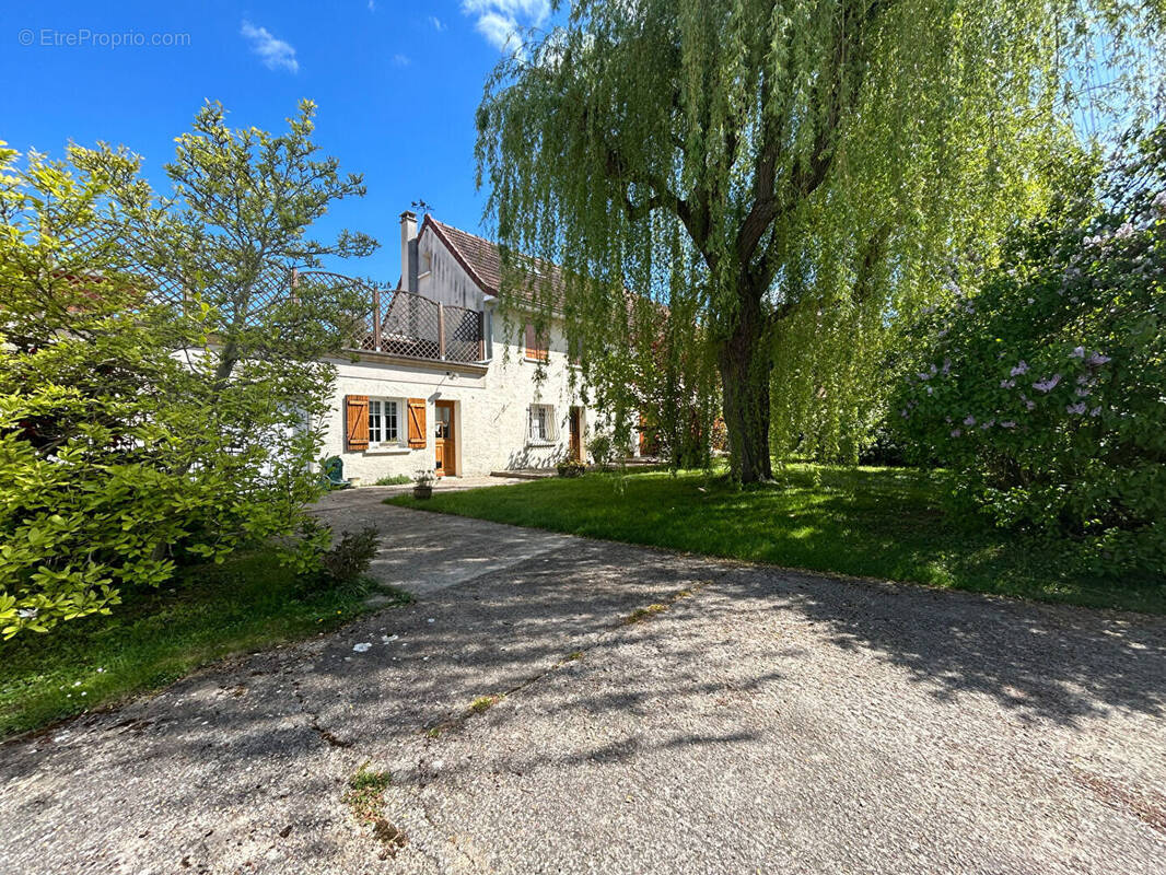 Maison à NANTEUIL-LES-MEAUX